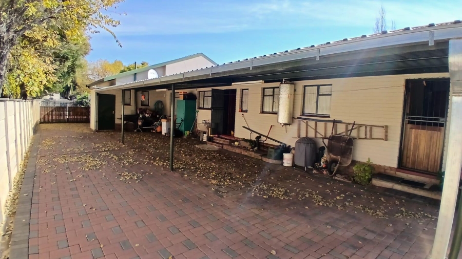 5 Bedroom Property for Sale in Universitas Free State